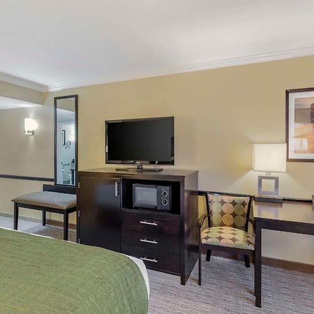 Best Western Canoga Park Motor Inn Los Angeles Buitenkant foto