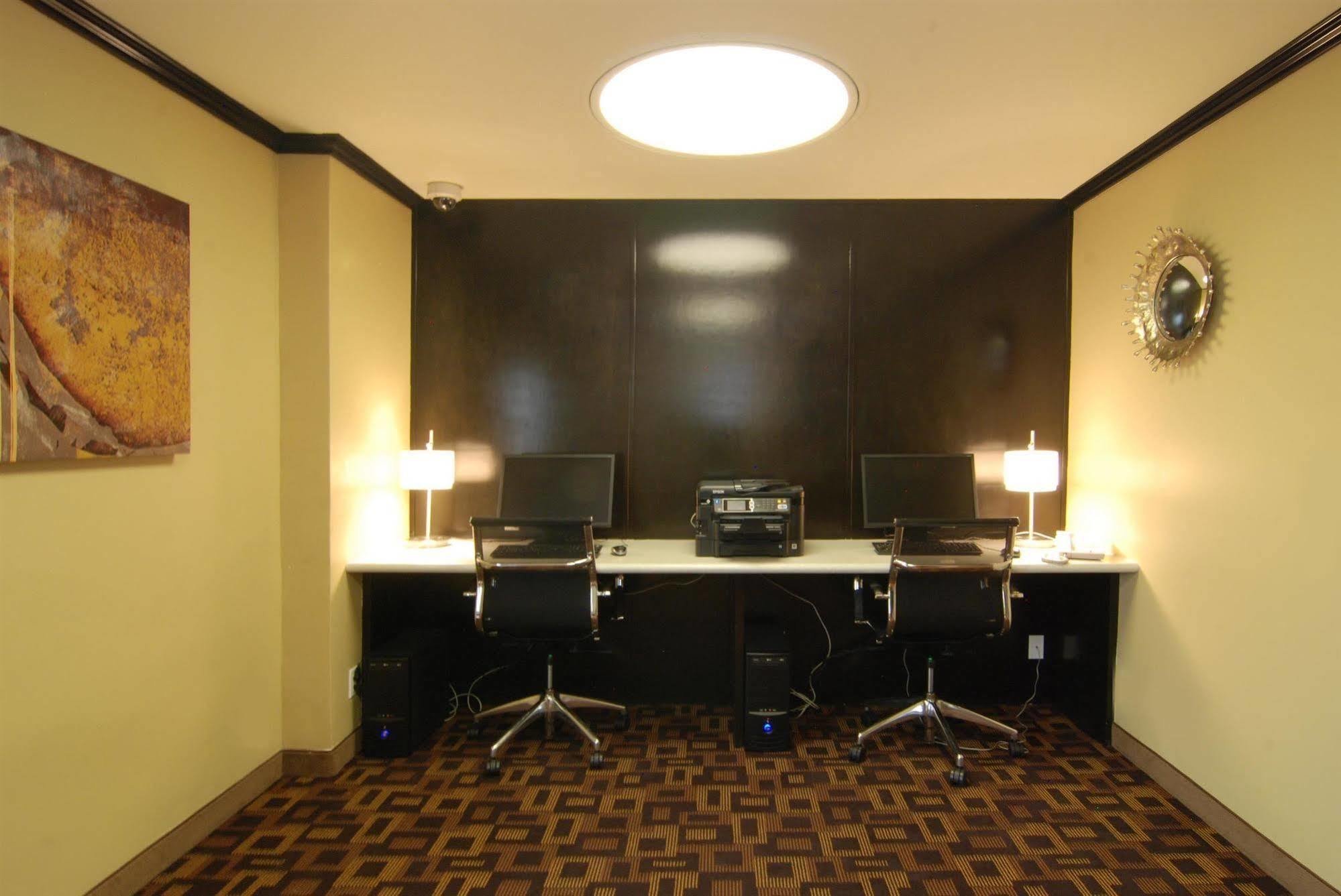 Best Western Canoga Park Motor Inn Los Angeles Buitenkant foto
